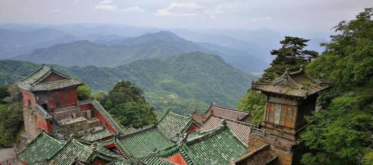 神农山自驾游攻略_神农顶自驾游可以开车上去吗_神农顶自驾游攻略