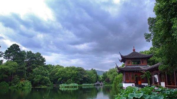 便宜的自驾游景点_自驾游最省钱_自驾游去哪里旅游最好最便宜